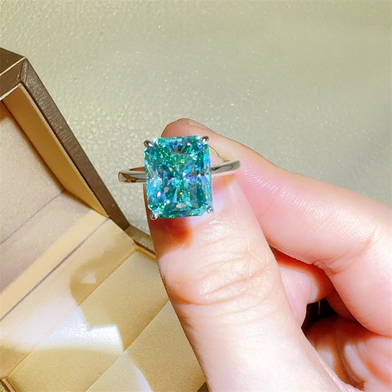 17b0c074-3671-4c28-b1f8-55099a1b2b0e-Max